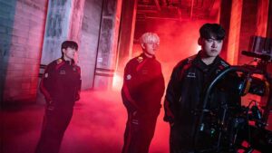 T1 Keria, Oner, and Gumayusi pose during LCK Spring 2024 final photoshoot