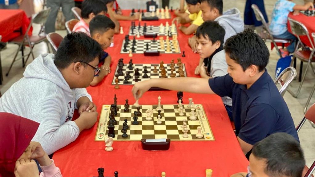 Leonardo Evan Catur Game Two