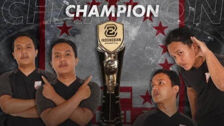 Persis Solo, Baim