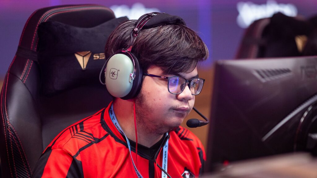Dota 2 Raven at WePlay Bukovel Minor