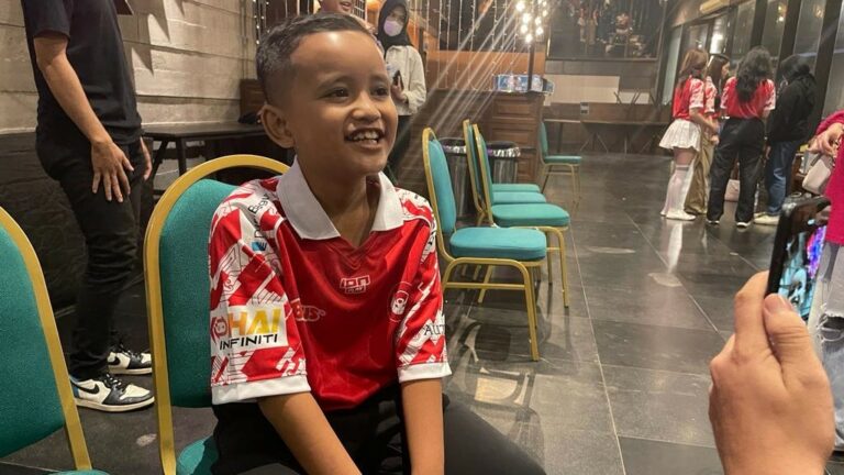 Mengenal BTR Arif, jungler Assassin belia penerus Super Kenn? - ONE ...