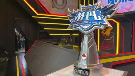 Prediksi juara MPL ID S13, Mobile Legends, Trofi MPL ID