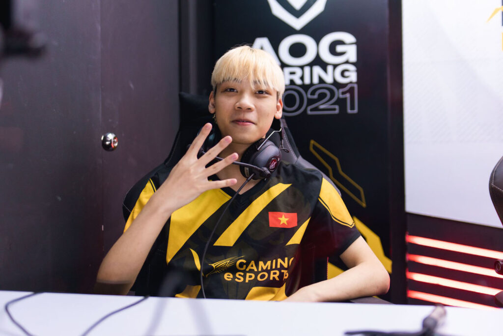 V Gaming BirdLB