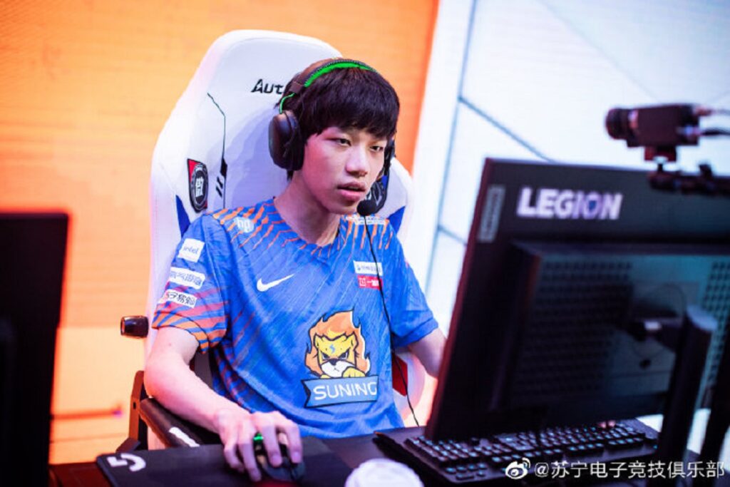 On trở lại thay SofM