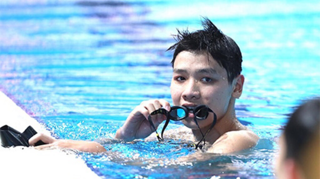 kim sơn, thần đồng bơi lội