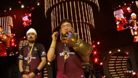 CEO Knee