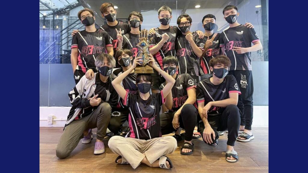 Esports Trophies: Ezreal Gloves, Wild Rift SEA Icon Series Vietnam