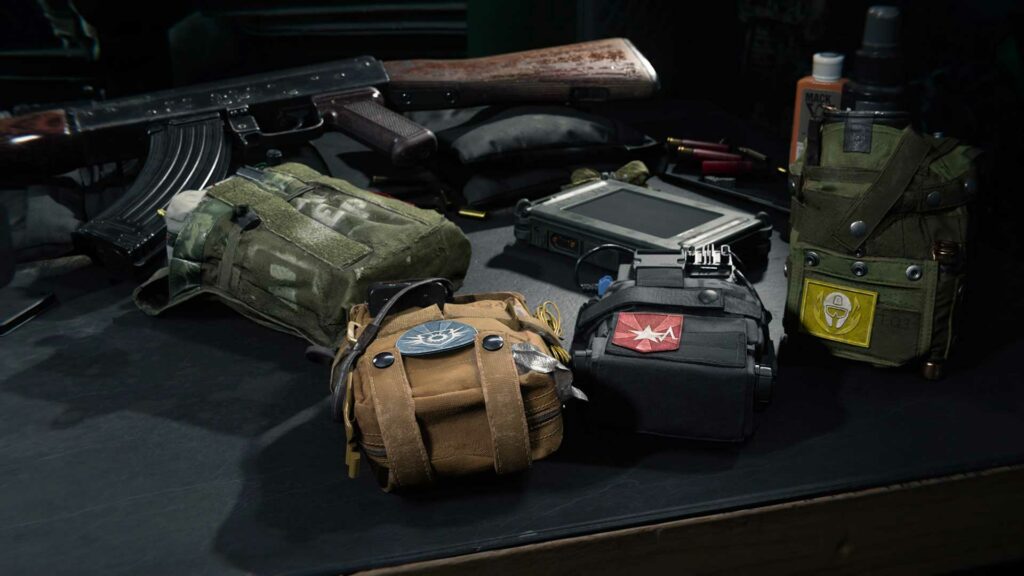 CallOfDuty Warzone Perks Bags